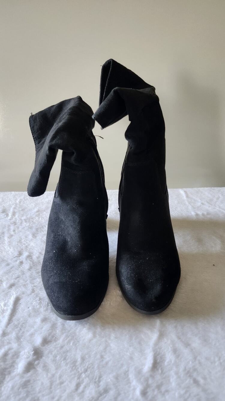 Style & Co Saraa Black Slouch Boots Women's Size 8 Mid-Calf Block Heel NIB
